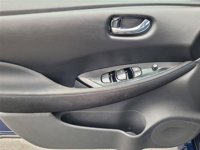 Used 2018 Nissan Leaf SV w/ Protection Package FWD image 24
