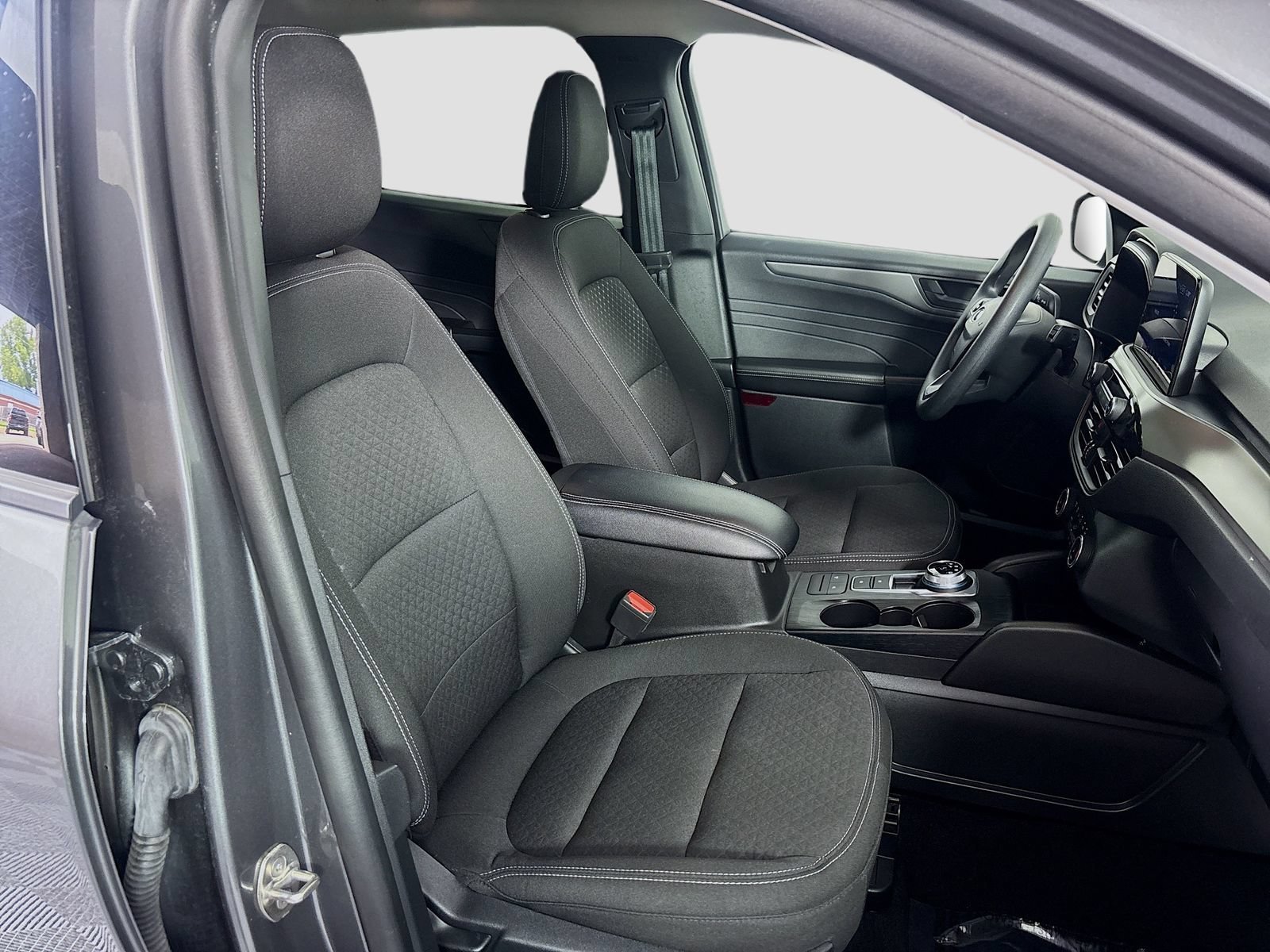 Certified 2025 Ford Escape Active FWD image 26