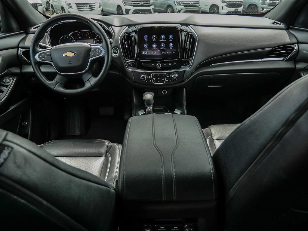 Used 2023 Chevrolet Traverse LT FWD image 50