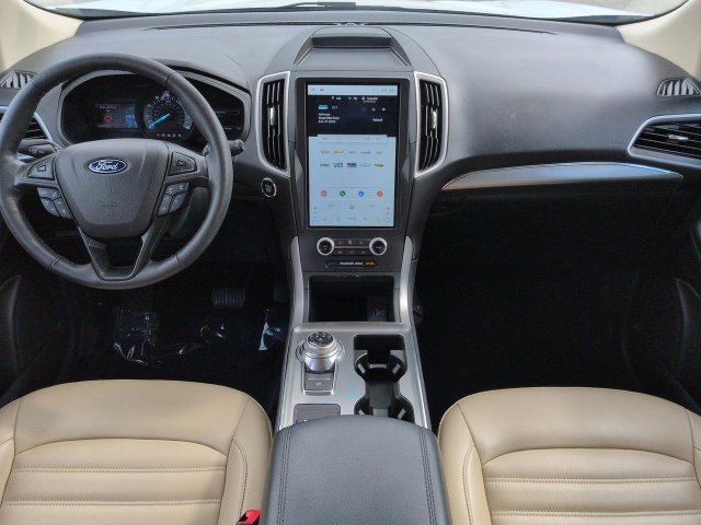 Certified 2022 Ford Edge SEL w/ Convenience Package AWD/4WD image 16