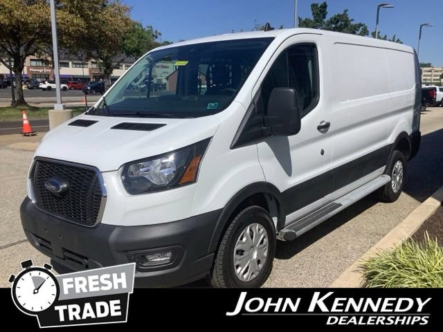 Certified 2025 Ford Transit 250 Low Roof w/ Exterior Upgrade Package RWD image 6