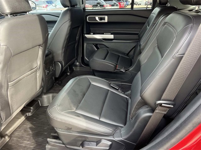 Certified 2023 Ford Explorer XLT w/ Equipment Group 202A image 13