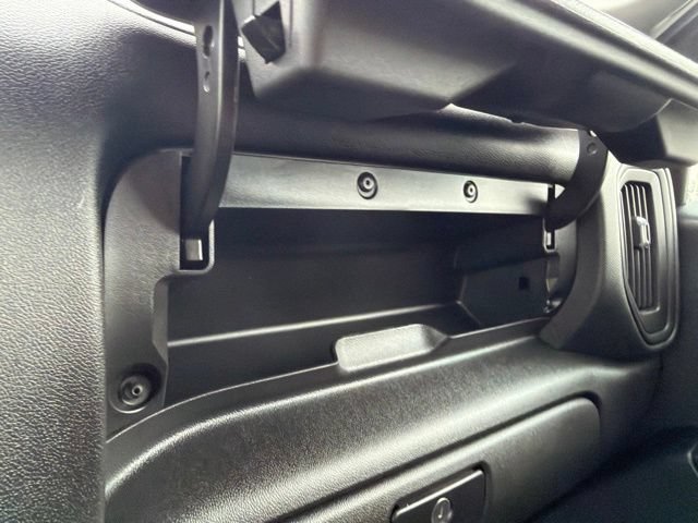 Used 2023 Chevrolet Silverado 1500 Custom AWD/4WD image 35