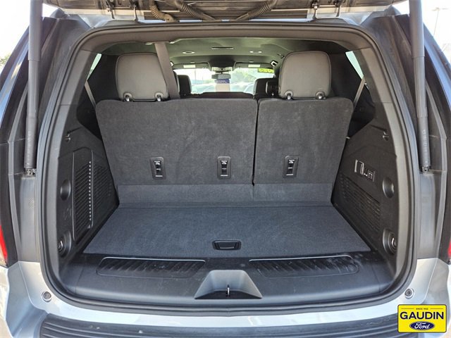 Used 2023 Chevrolet Tahoe LT w/ Luxury Package image 14