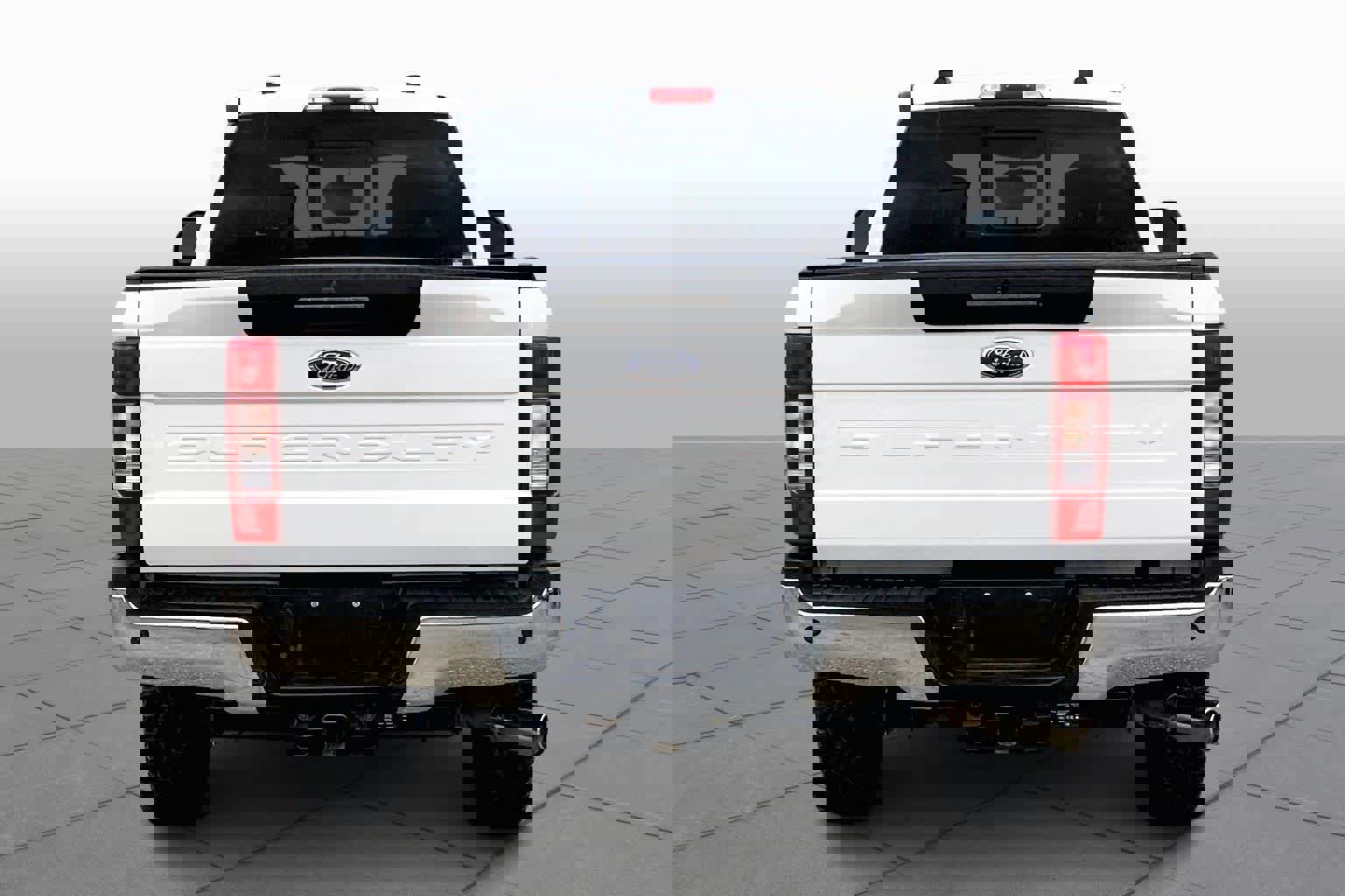 Certified 2022 Ford F250 Lariat w/ Lariat Ultimate Package image 3