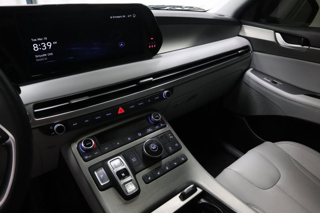 Used 2024 Hyundai Palisade SEL FWD image 31
