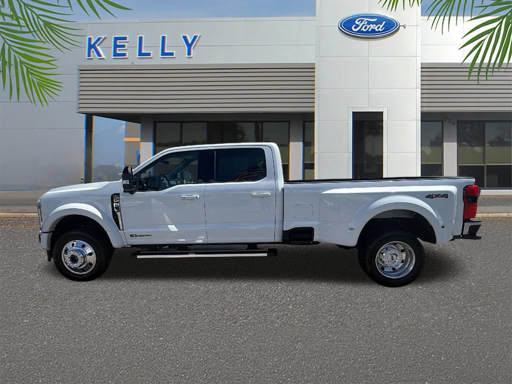 Certified 2025 Ford F450 Lariat AWD/4WD image 2