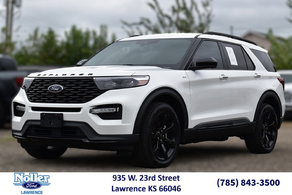 Certified 2023 Ford Explorer ST-Line AWD/4WD image 1