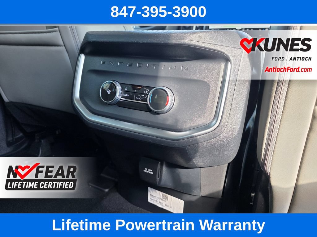 Certified 2025 Ford Expedition Active AWD/4WD image 37