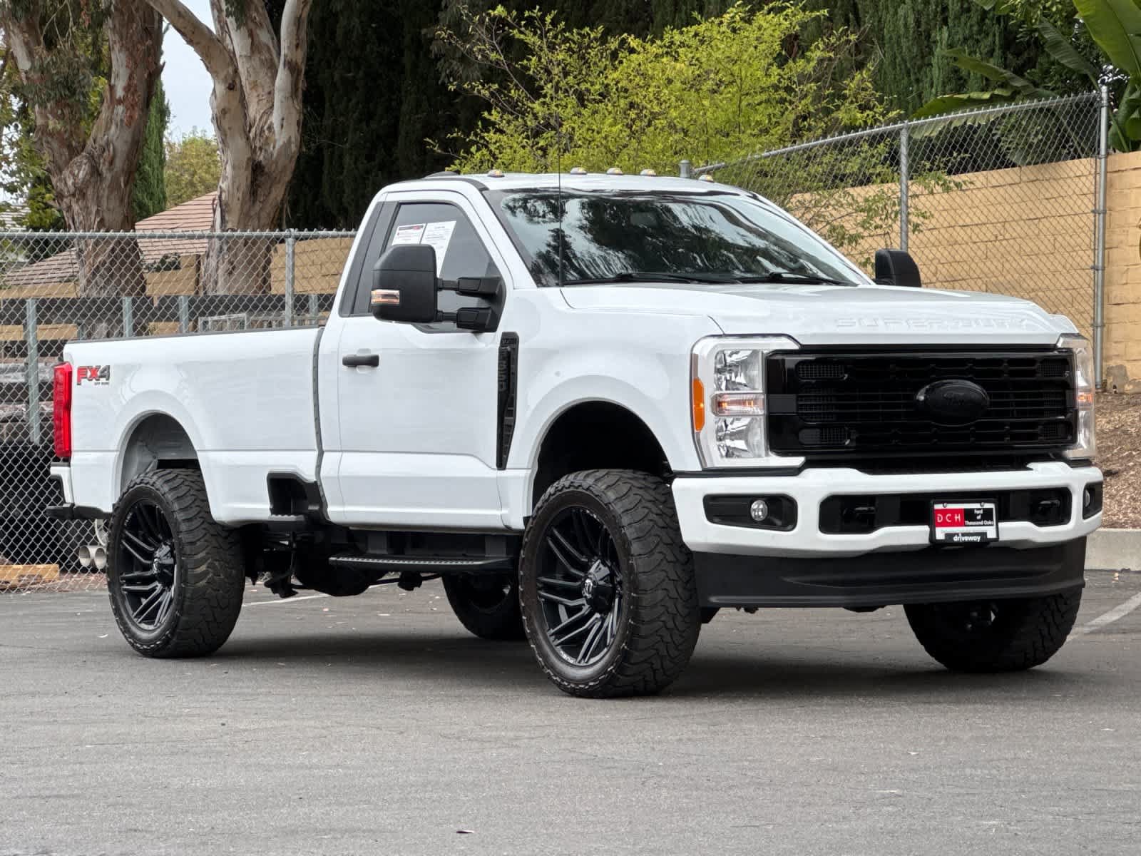 Certified 2023 Ford F350 XLT w/ FX4 Off-Road Package AWD/4WD image 8