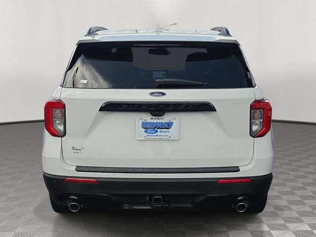 Certified 2023 Ford Explorer ST-Line w/ Class IV Trailer Tow Package RWD image 5