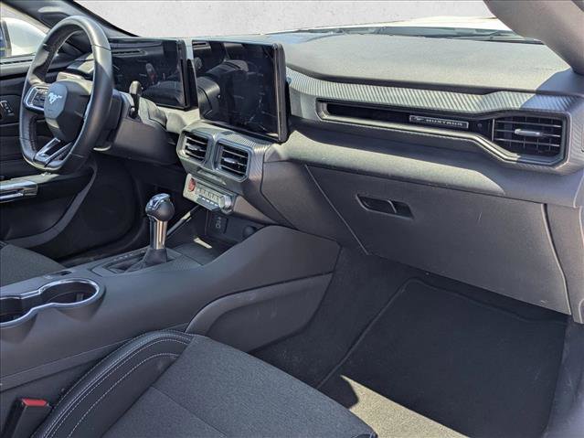 Certified 2025 Ford Mustang Coupe RWD image 19