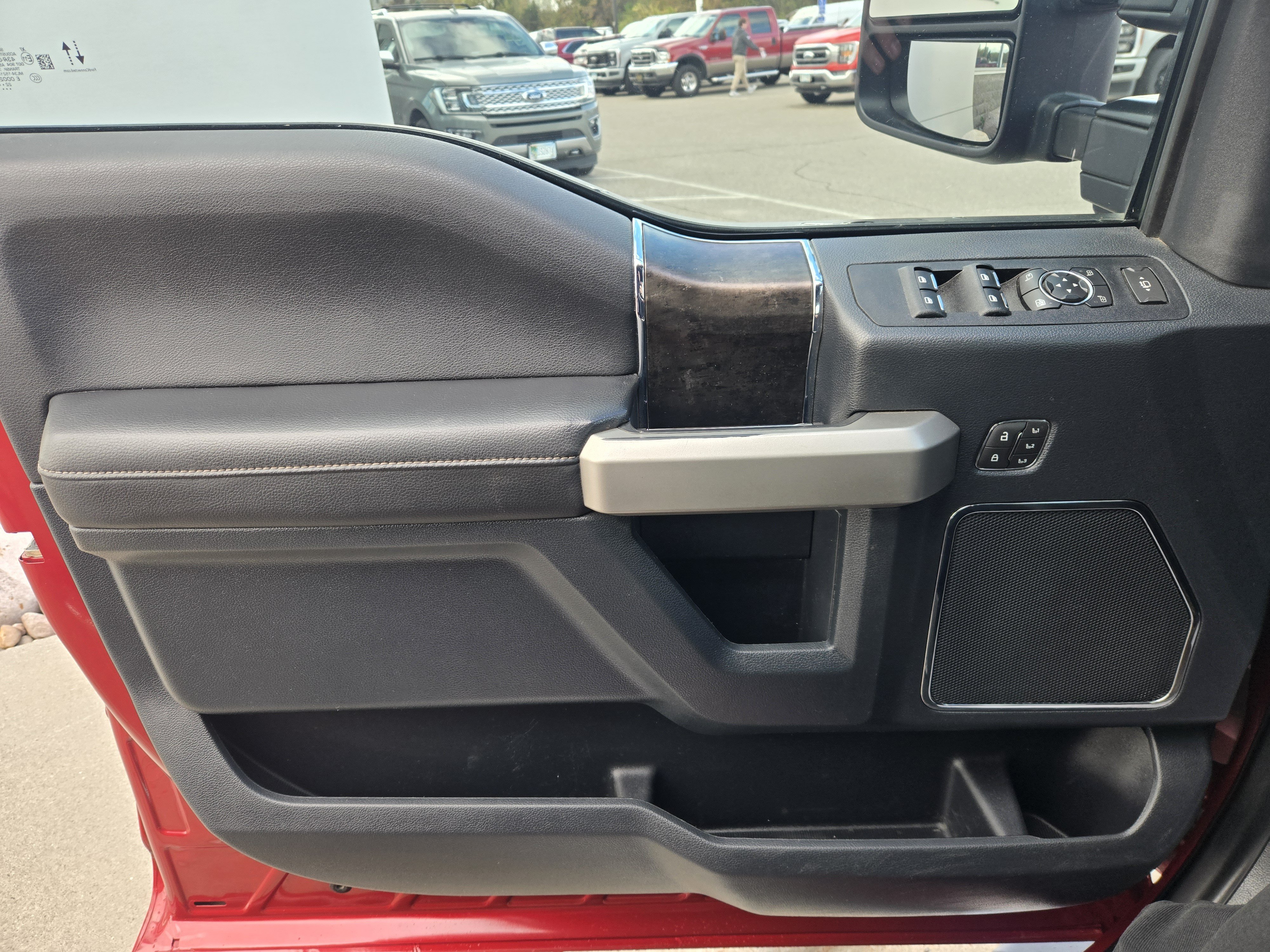 Certified 2022 Ford F350 Lariat w/ Lariat Ultimate Package AWD/4WD image 21