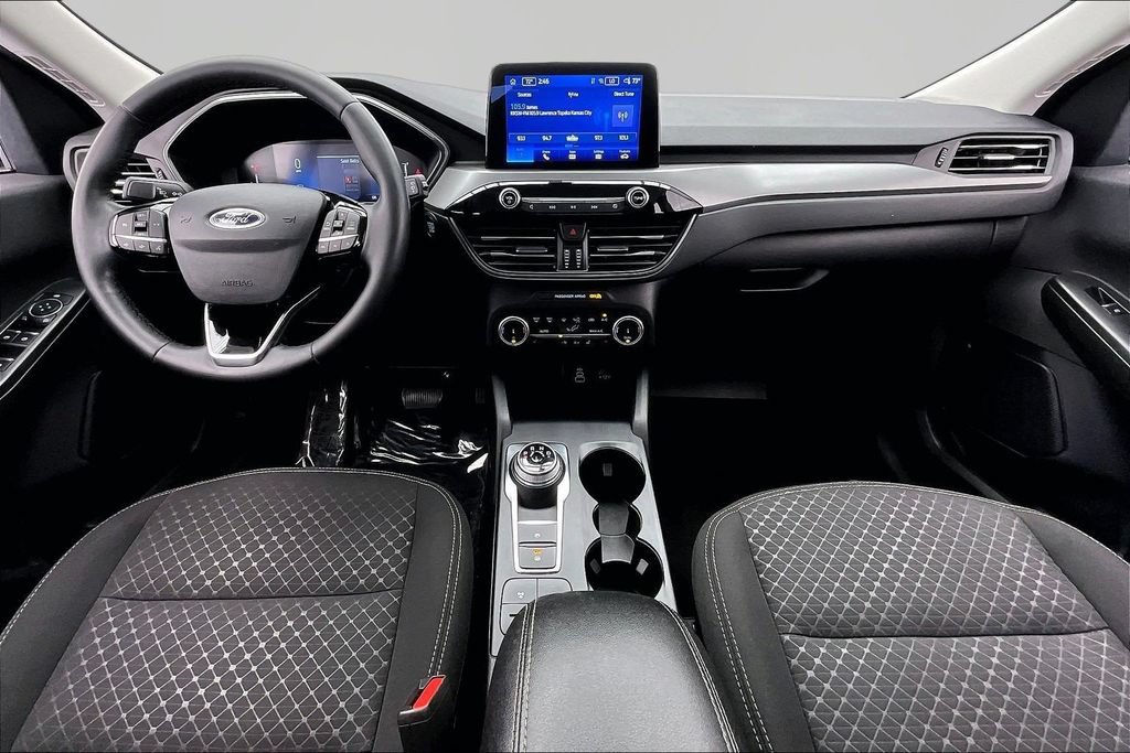 Certified 2024 Ford Escape Active w/ Cold Weather Package FWD image 16