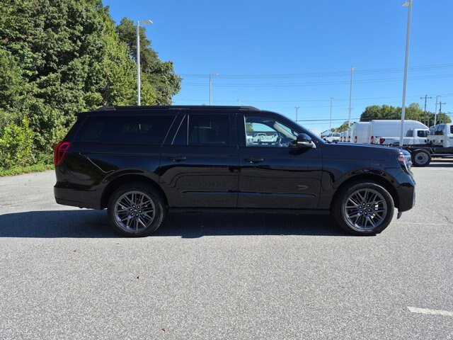 Certified 2025 Ford Expedition Max Platinum w/ Stealth Performance Package AWD/4WD image 3