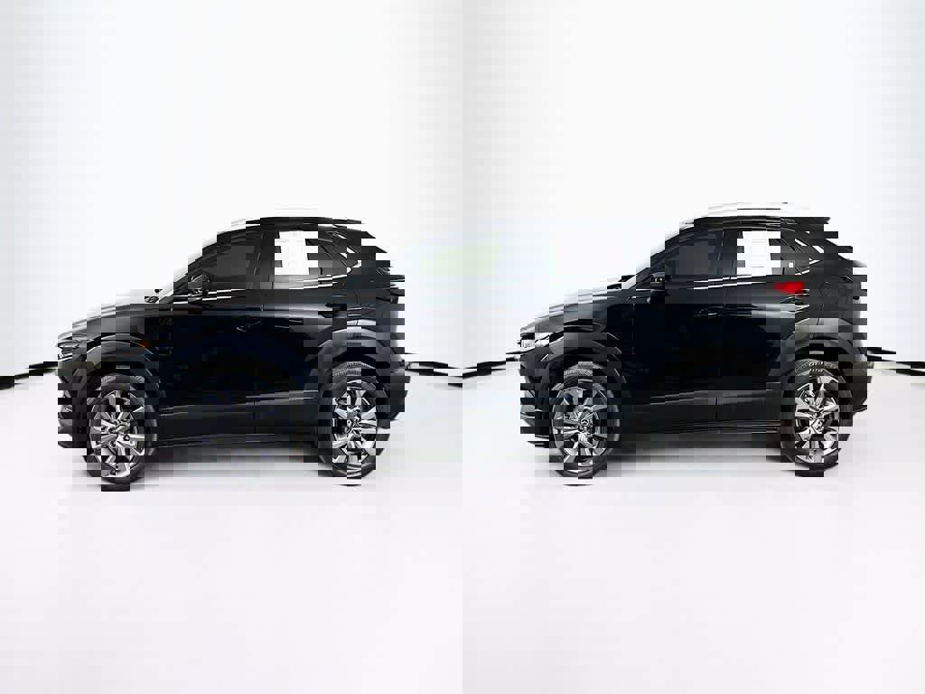 Used 2021 MAZDA CX-30 FWD 2.5 S w/ Premium Package image 3