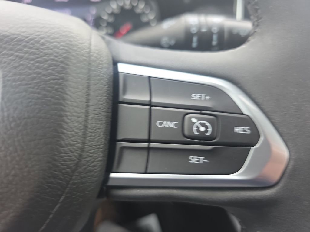 Used 2022 Jeep Compass Latitude FWD image 27
