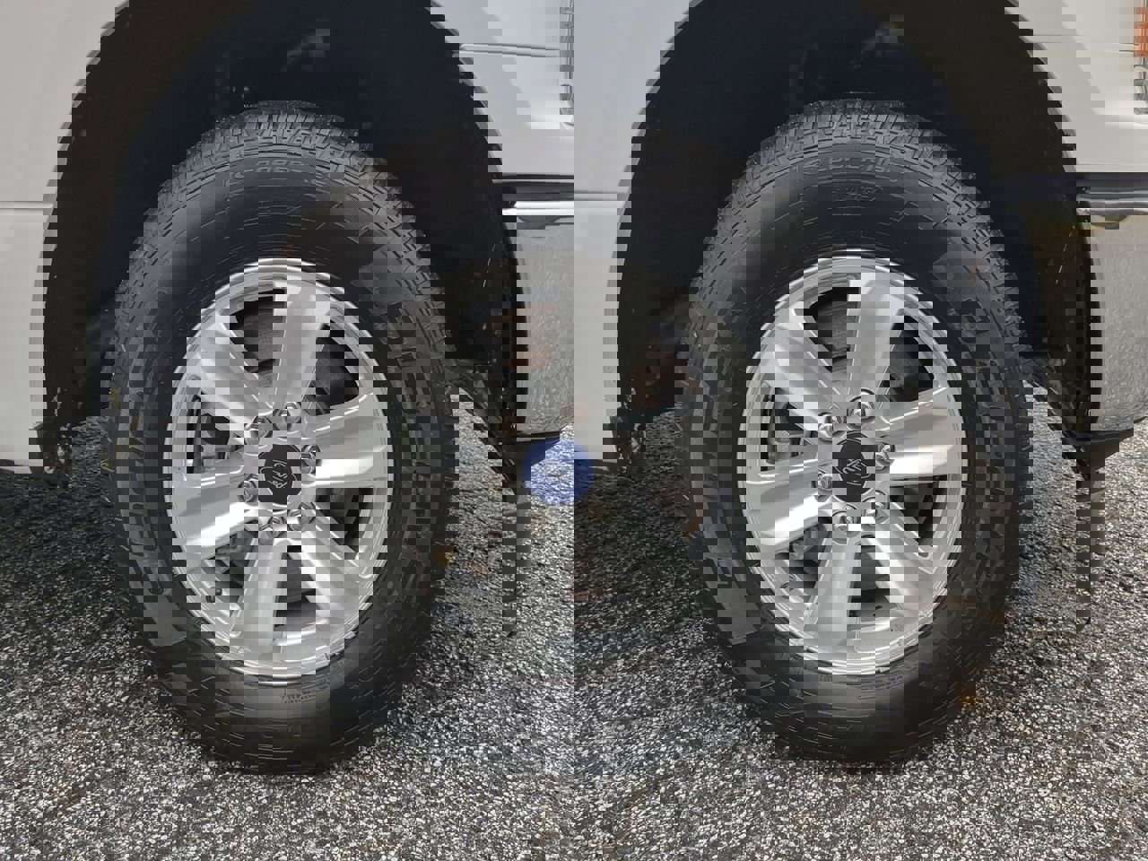 Certified 2019 Ford F150 XL w/ Equipment Group 101A Mid image 9