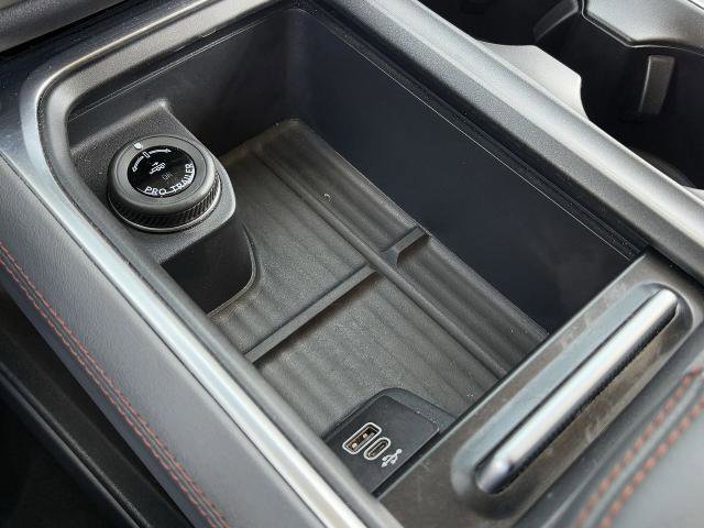 Certified 2025 Ford Expedition Active RWD image 22