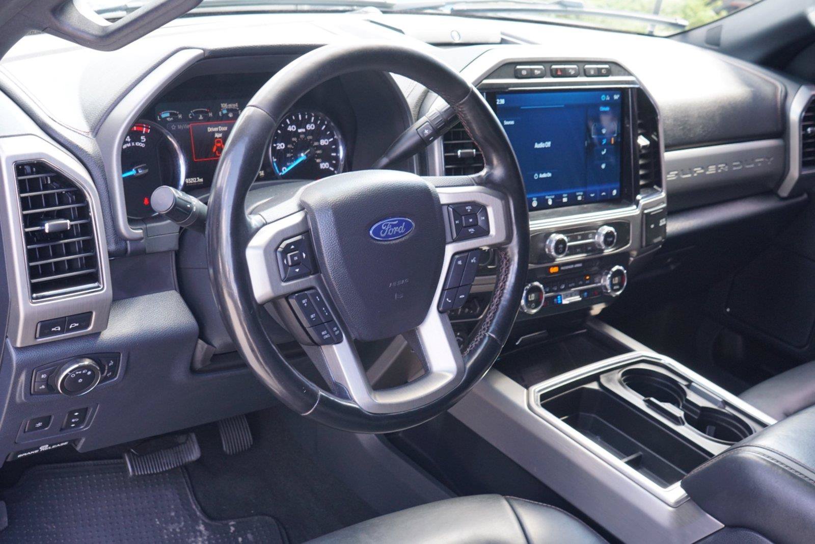 Certified 2022 Ford F350 Platinum AWD/4WD image 8