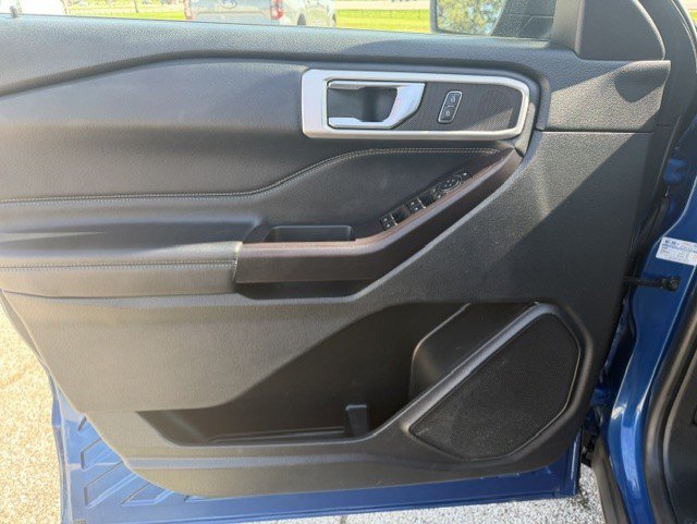 Certified 2020 Ford Explorer XLT w/ Equipment Group 202A AWD/4WD image 10