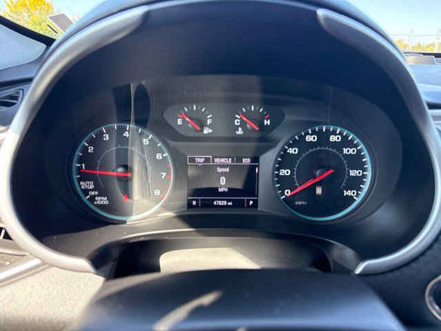 Used 2025 Chevrolet Malibu LT FWD image 17