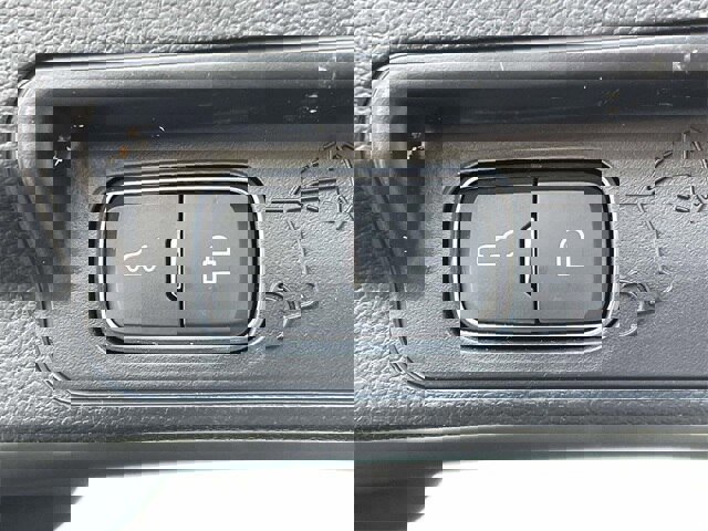 Certified 2025 Ford Explorer Active image 17