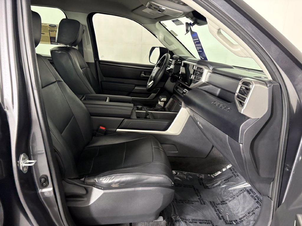 Used 2024 Toyota Tundra SR5 AWD/4WD image 33