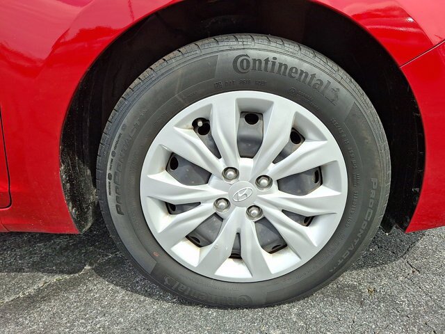 Used 2022 Hyundai Accent SE FWD image 9