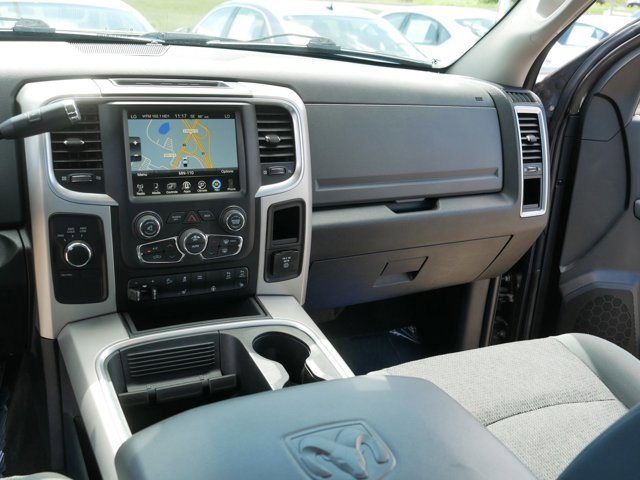 Used 2017 RAM 2500 Big Horn w/ Sport Appearance Group AWD/4WD image 23
