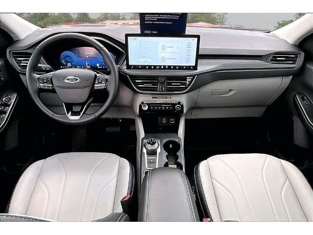 Certified 2026 Ford Escape Platinum w/ Premium Technology Package AWD/4WD image 7