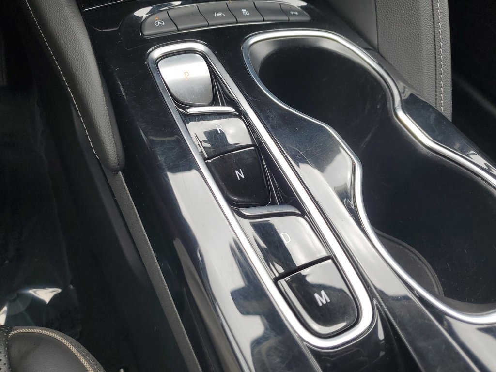 Used 2023 Buick Envision Essence image 35