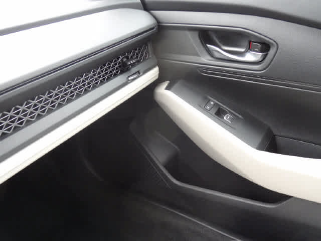 Used 2023 Honda Accord LX image 26