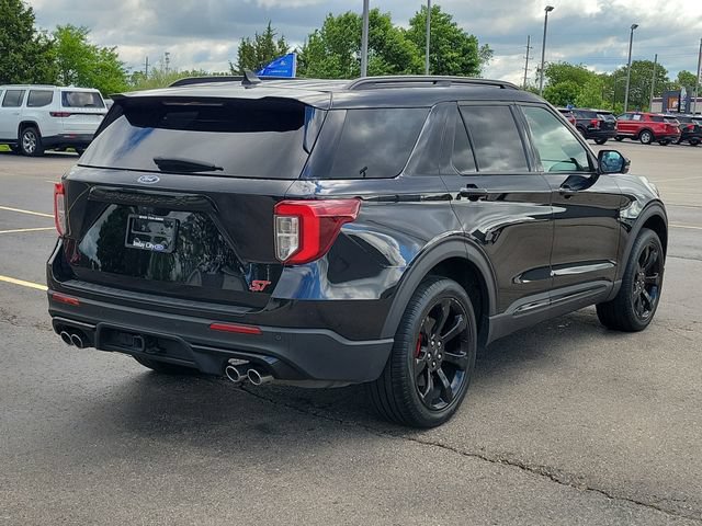 Certified 2023 Ford Explorer ST w/ Equipment Group 401A AWD/4WD image 4