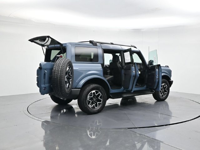 Certified 2025 Ford Bronco Outer Banks AWD/4WD image 26