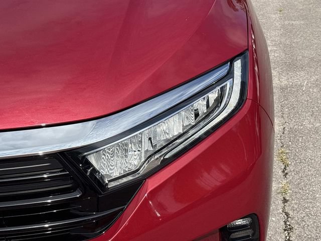 Used 2023 Honda Odyssey Touring image 10