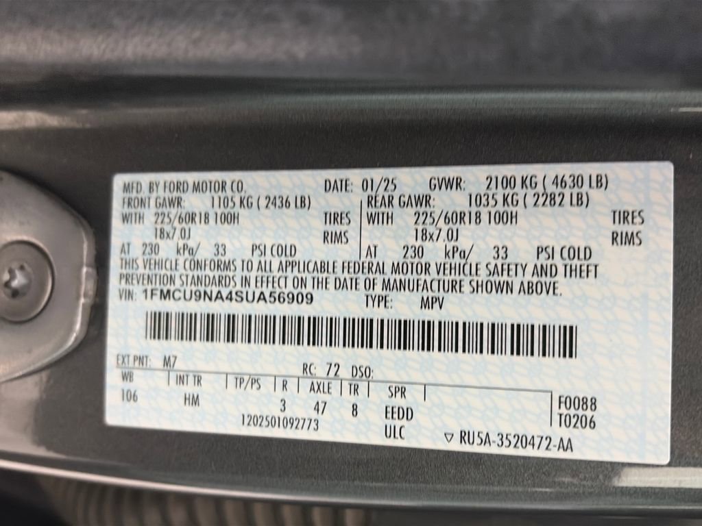 Certified 2025 Ford Escape ST-Line Select AWD/4WD image 9