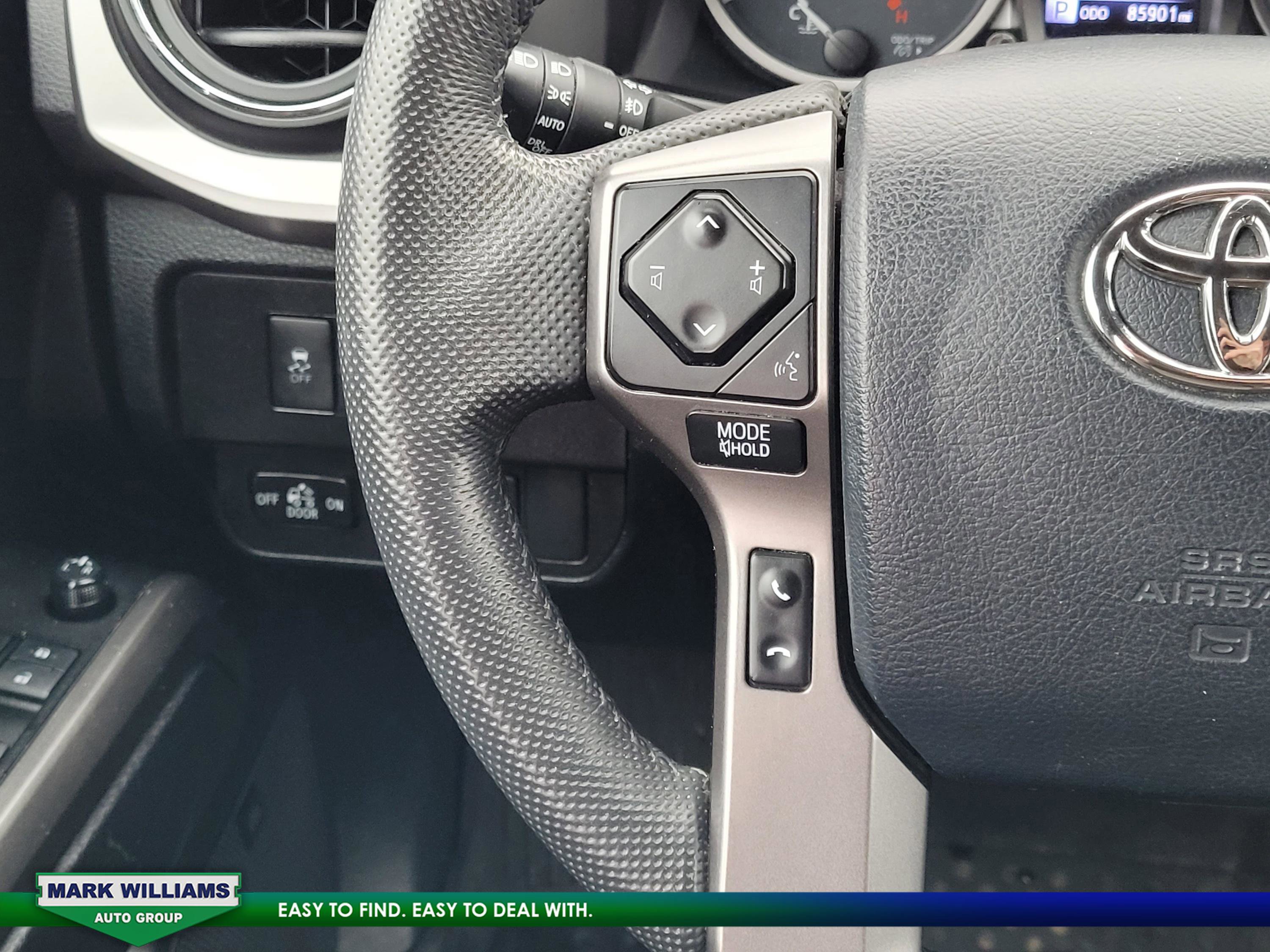 Used 2020 Toyota Tacoma Limited image 14