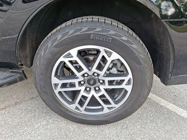 Certified 2025 Ford Expedition Active AWD/4WD image 39
