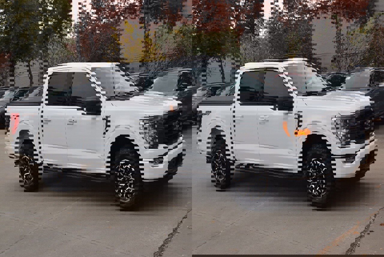 Certified 2023 Ford F150 XLT w/ Equipment Group 302A High image 5