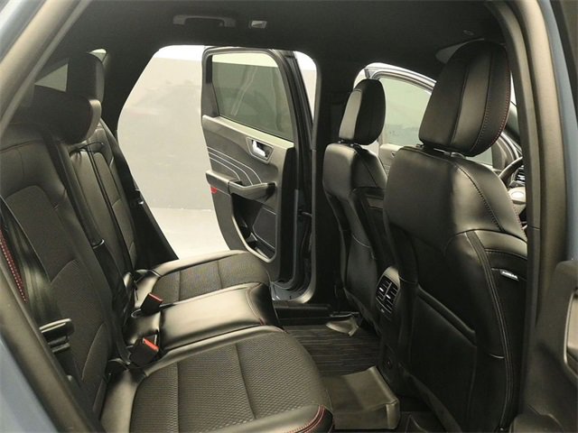 Certified 2025 Ford Escape ST-Line Elite image 18