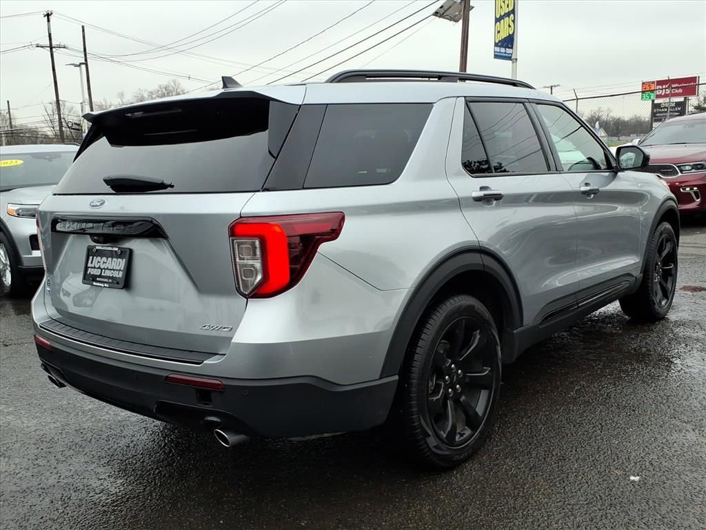 Certified 2023 Ford Explorer ST-Line image 6