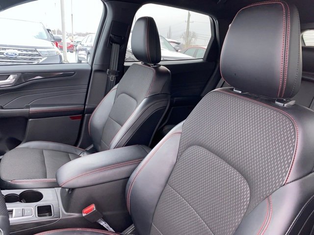 Certified 2023 Ford Escape ST-Line Select w/ Tech Pack #2 image 22