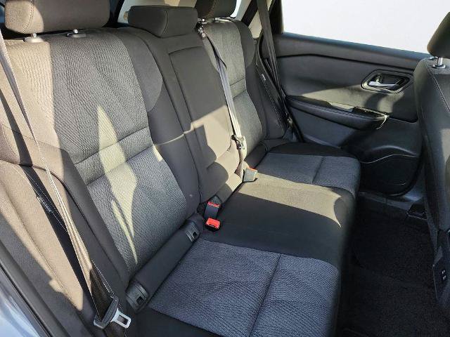 Used 2025 Nissan Rogue SV FWD image 24