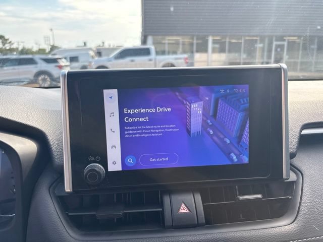 Used 2024 Toyota RAV4 LE FWD image 28