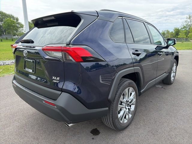 Used 2025 Toyota RAV4 XLE Premium w/ Weather Package AWD/4WD image 7