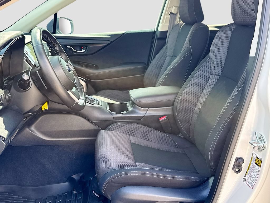 Used 2025 Subaru Outback Premium w/ Popular Package #1A AWD/4WD image 20