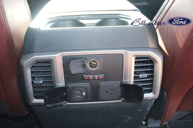 Certified 2022 Ford F250 Platinum w/ FX4 Off-Road Package image 15