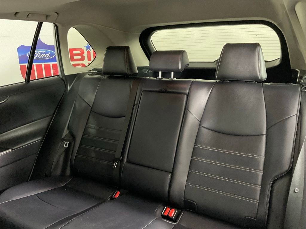 Used 2019 Toyota RAV4 XLE Premium w/ Cold Weather Package AWD/4WD image 16