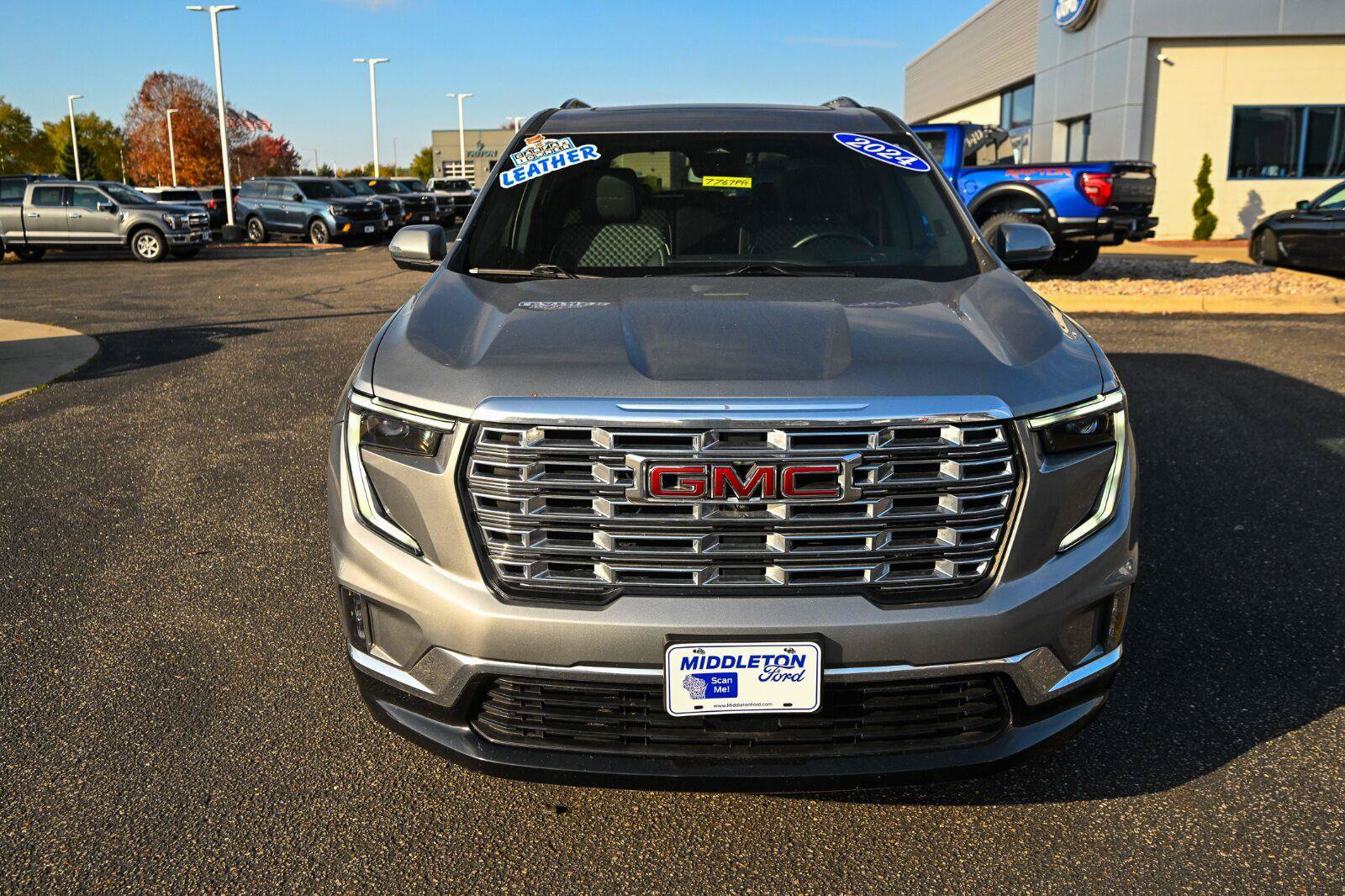 Used 2024 GMC Acadia Denali AWD/4WD image 18